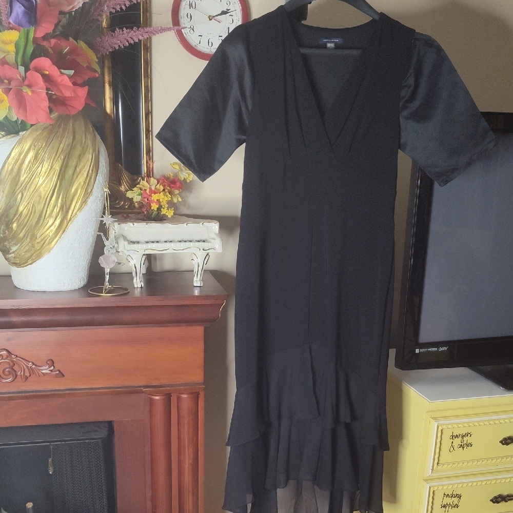 Tommy Hilfiger V-Neck How-Low Hem Dress Black Size 10